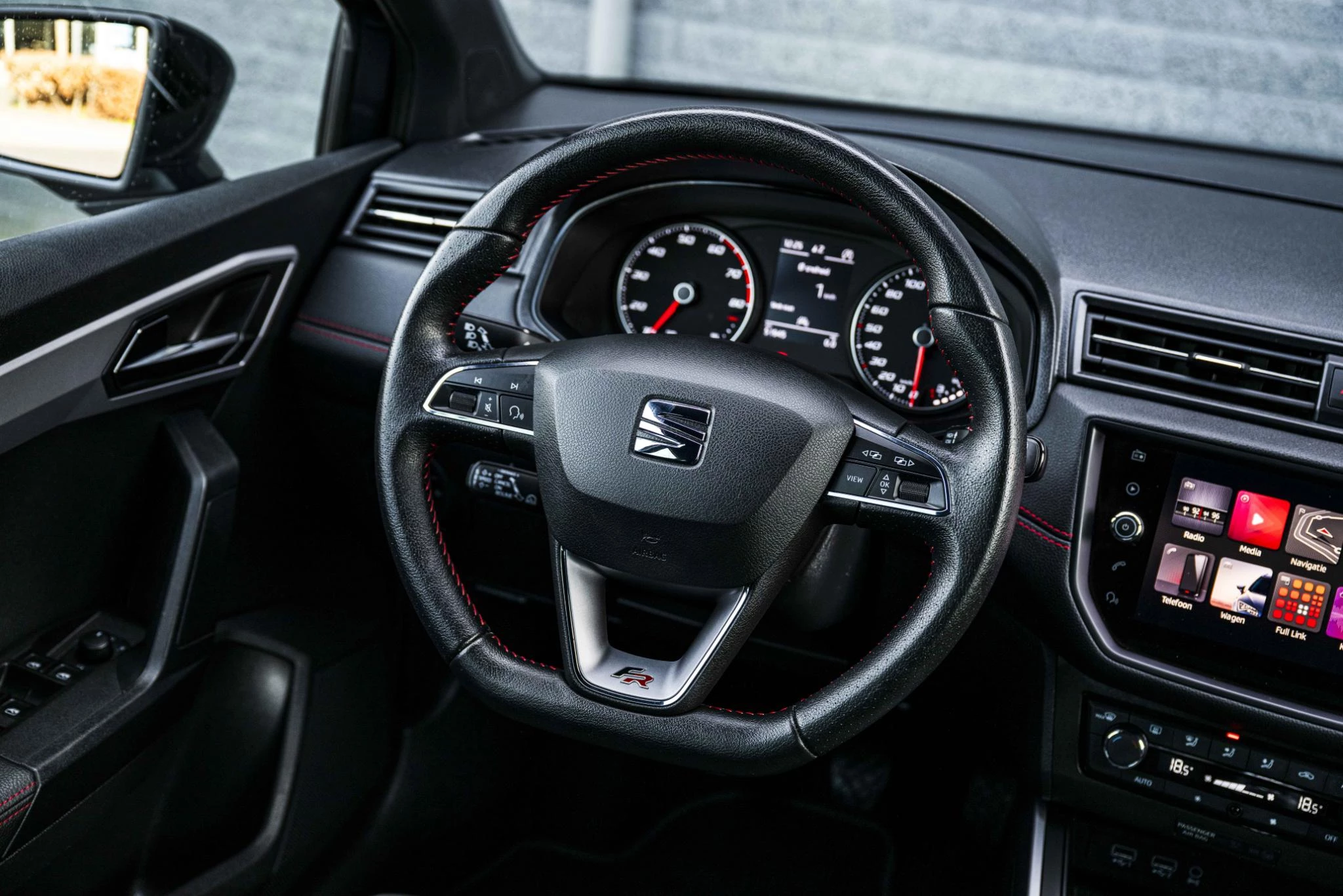 Hoofdafbeelding SEAT Arona