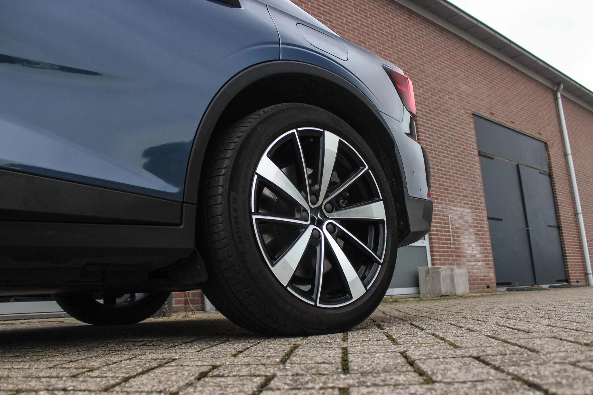 Hoofdafbeelding Polestar 2