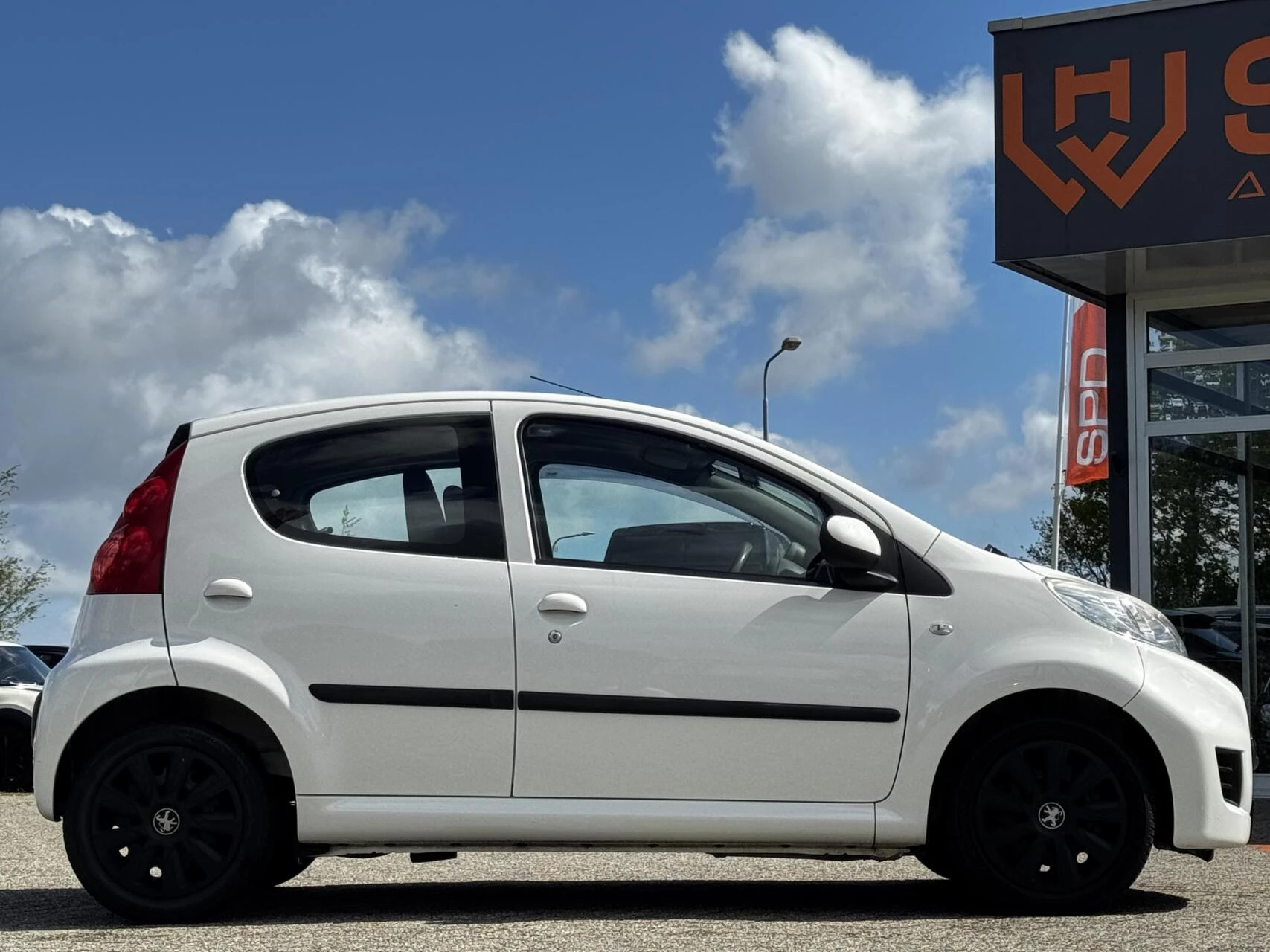 Hoofdafbeelding Peugeot 107