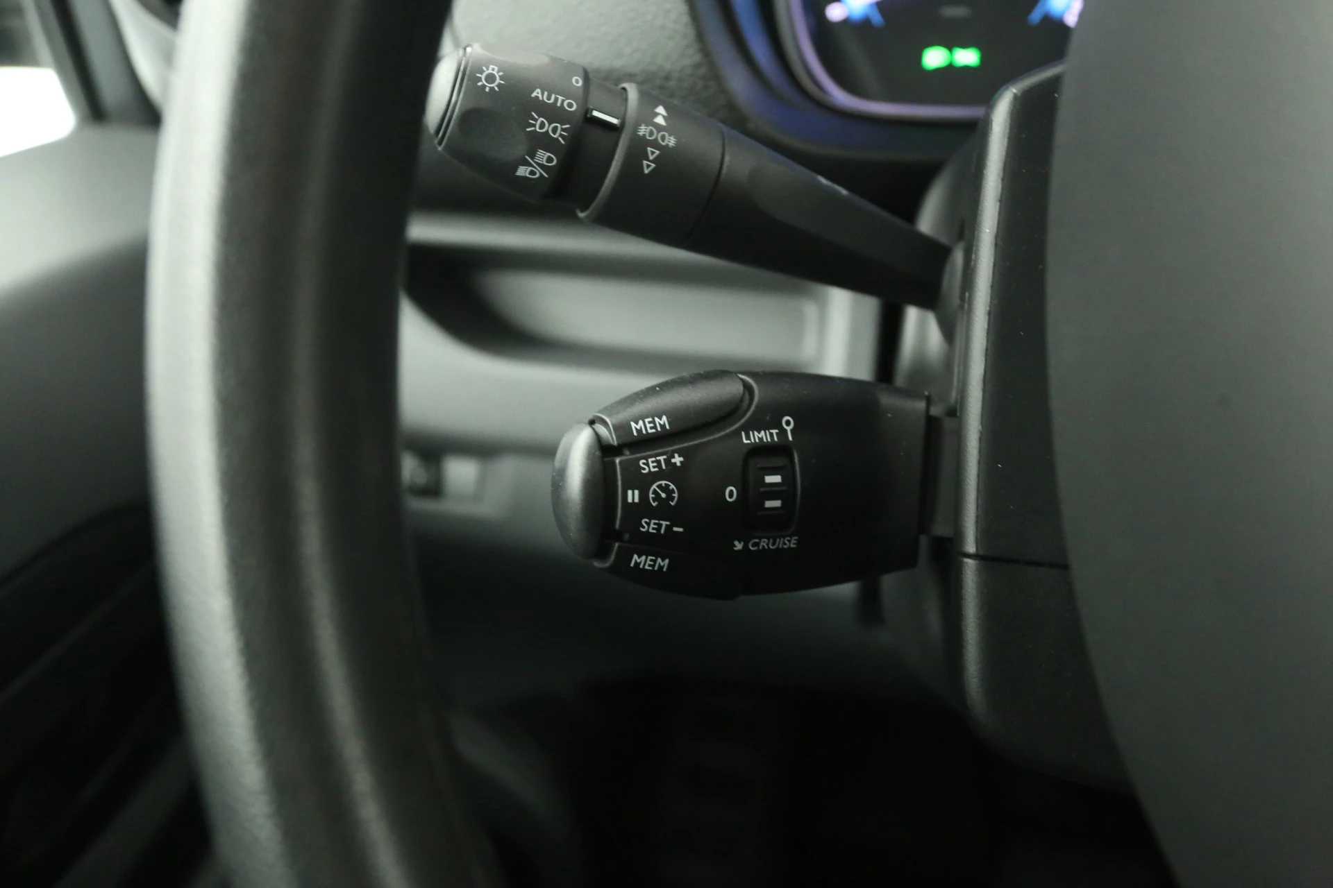 Hoofdafbeelding Peugeot e-Expert