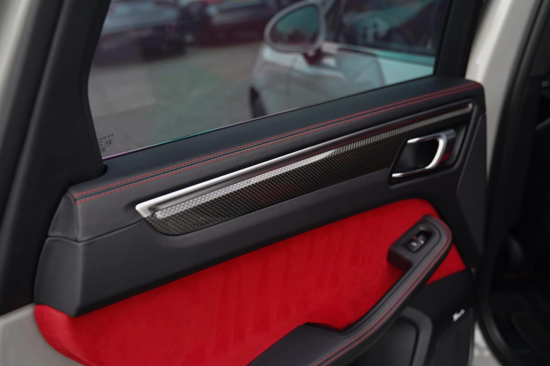 Hoofdafbeelding Porsche Macan