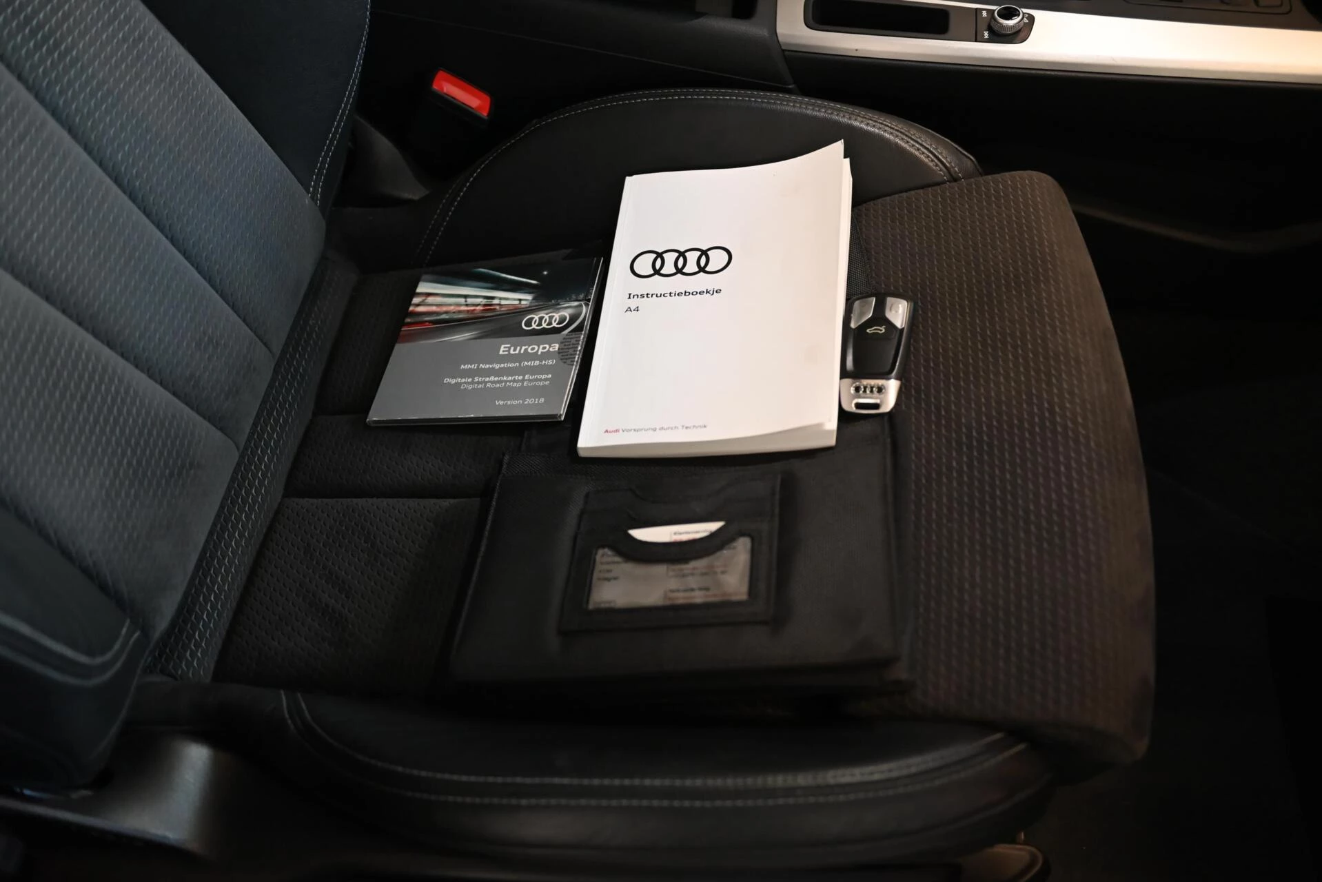 Hoofdafbeelding Audi A4