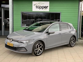 Volkswagen Golf 1.5 eTSI Style | PanoDak | Virtual | NL Auto |