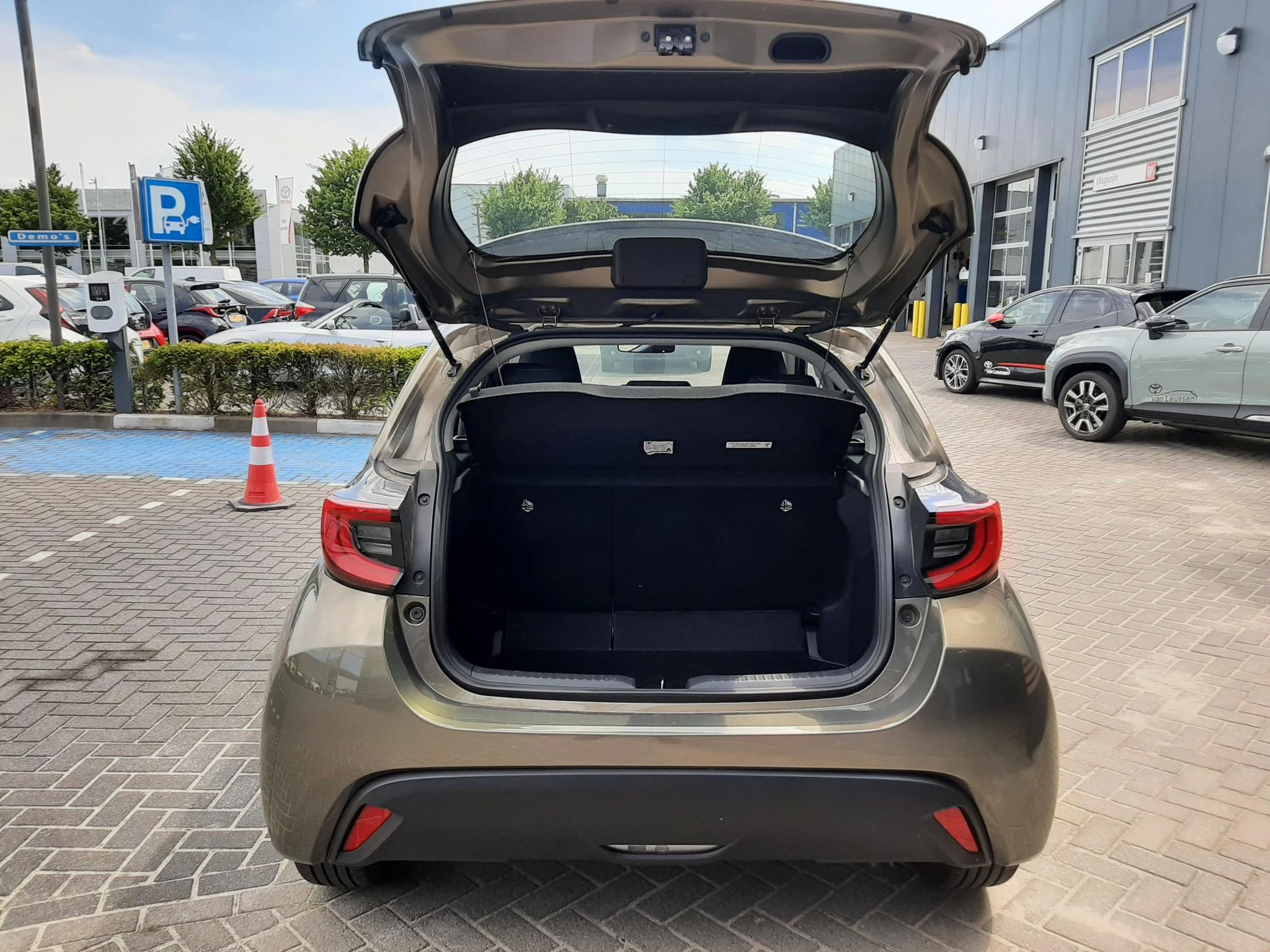 Hoofdafbeelding Toyota Yaris