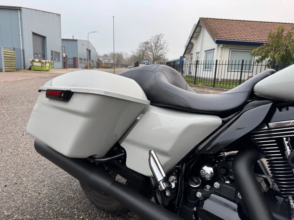 Hoofdafbeelding Harley-Davidson Street Glide