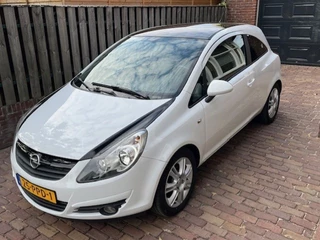 Opel Corsa Color Edition
