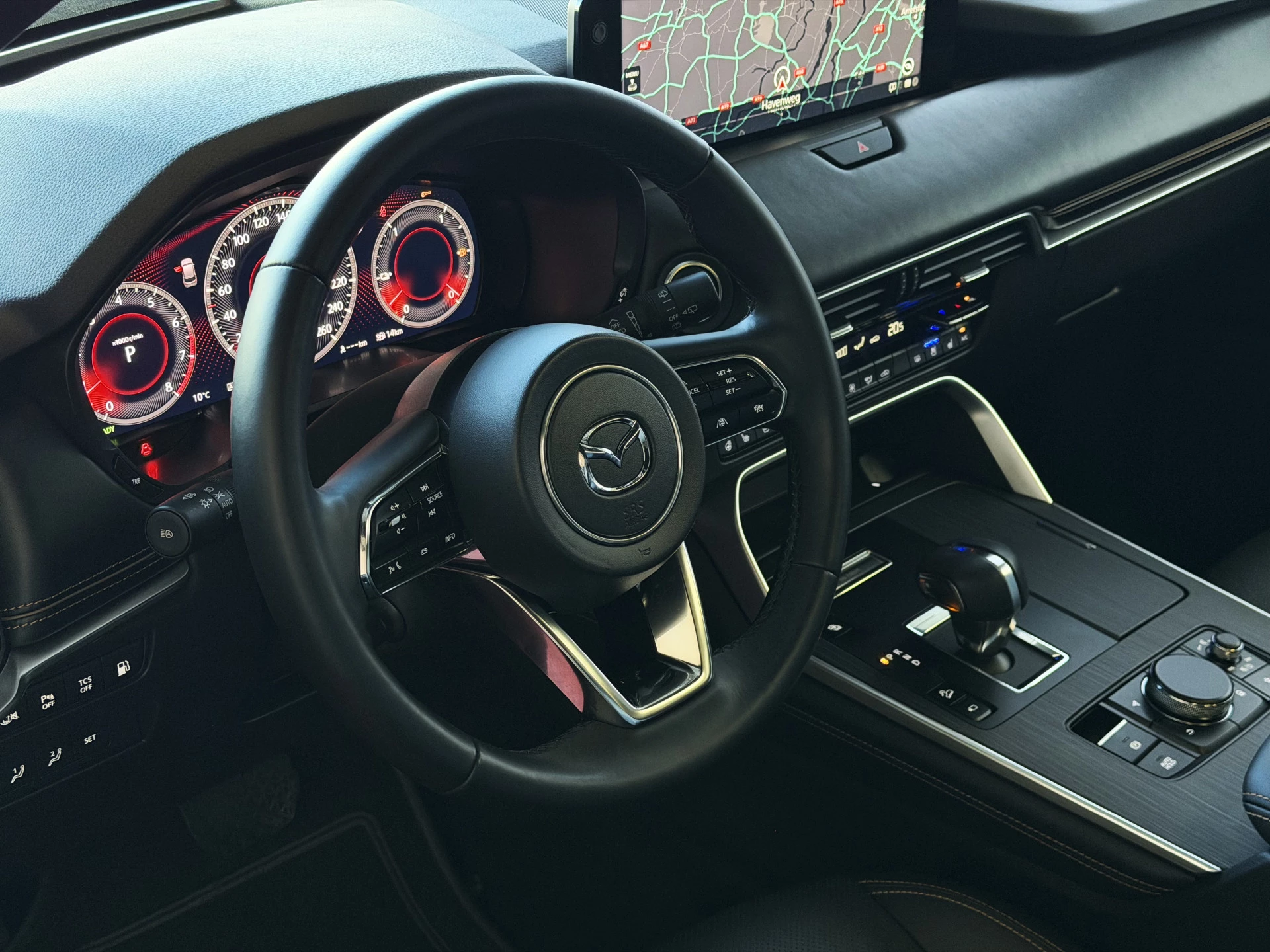 Hoofdafbeelding Mazda CX-60