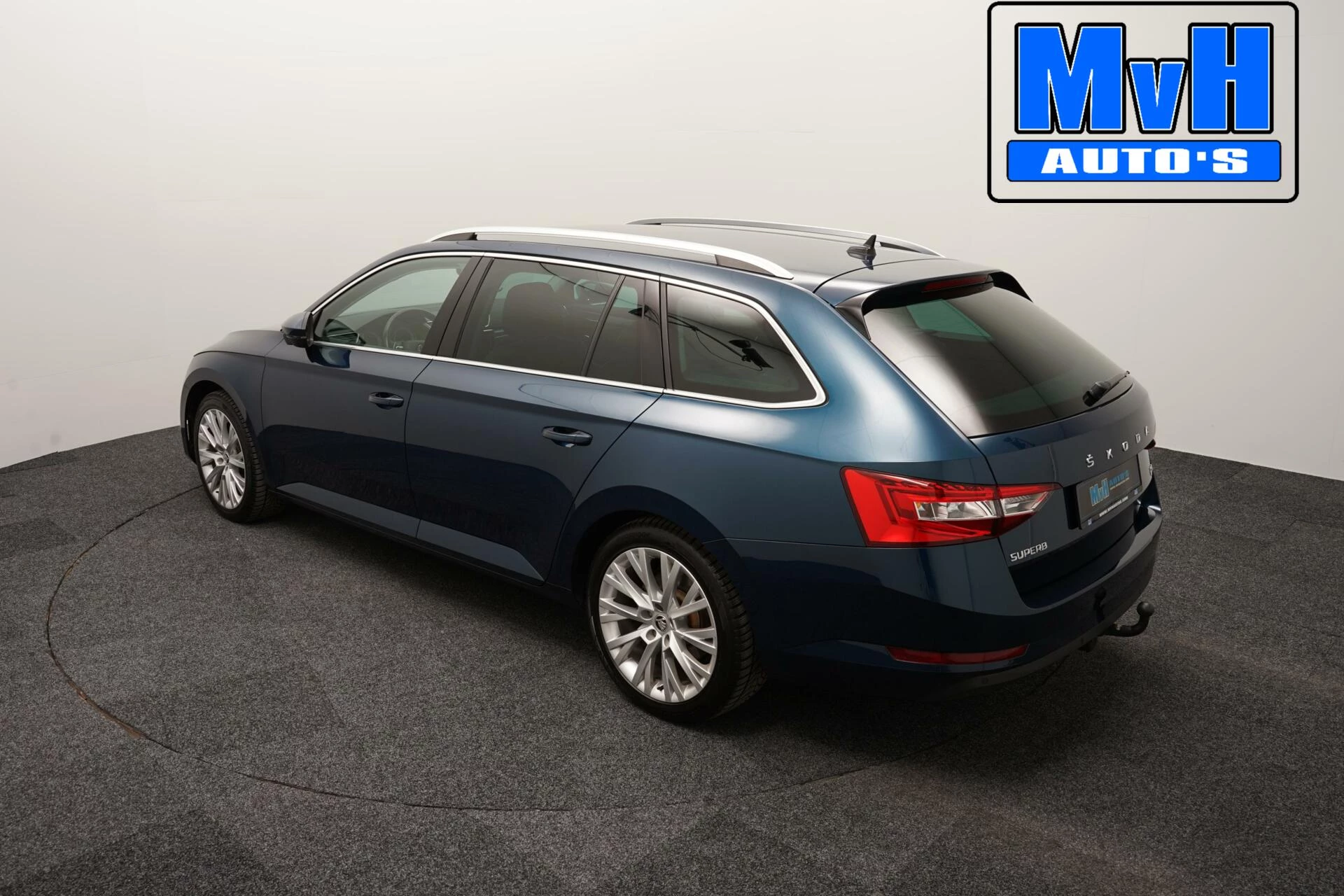 Hoofdafbeelding Škoda Superb