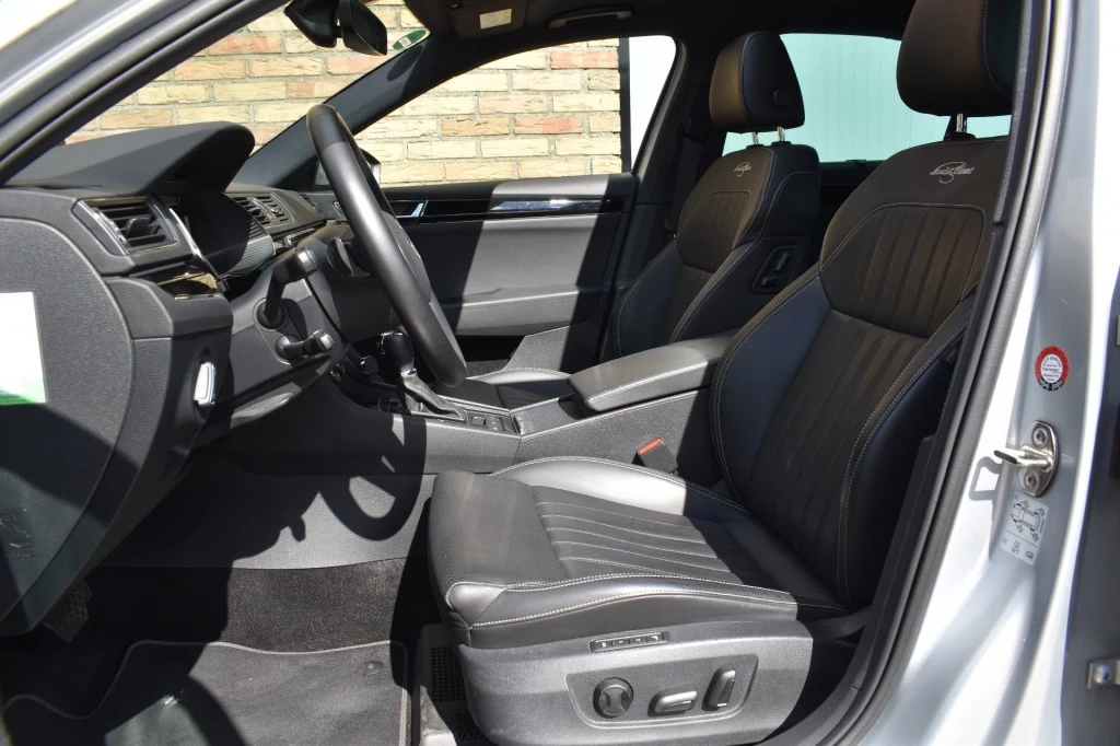 Hoofdafbeelding Škoda Superb
