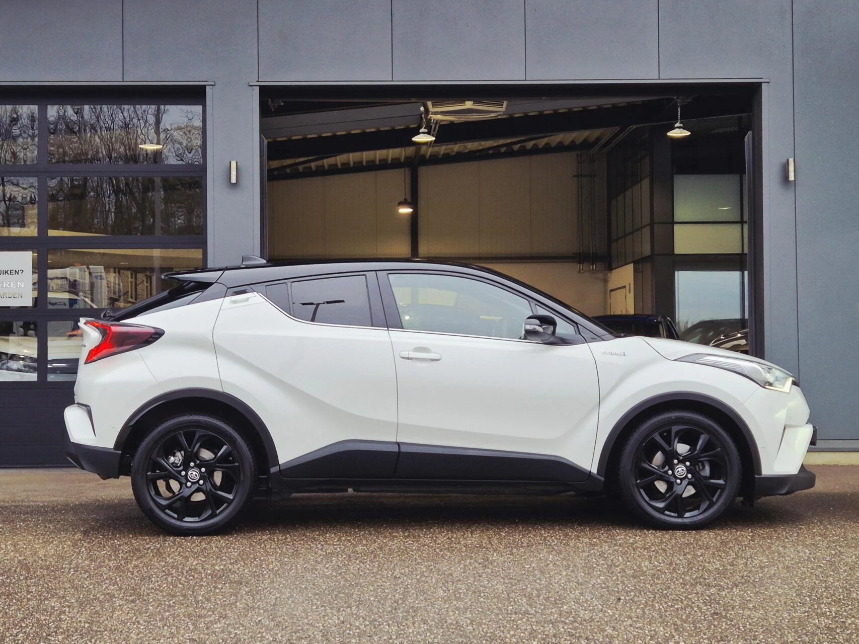 Hoofdafbeelding Toyota C-HR