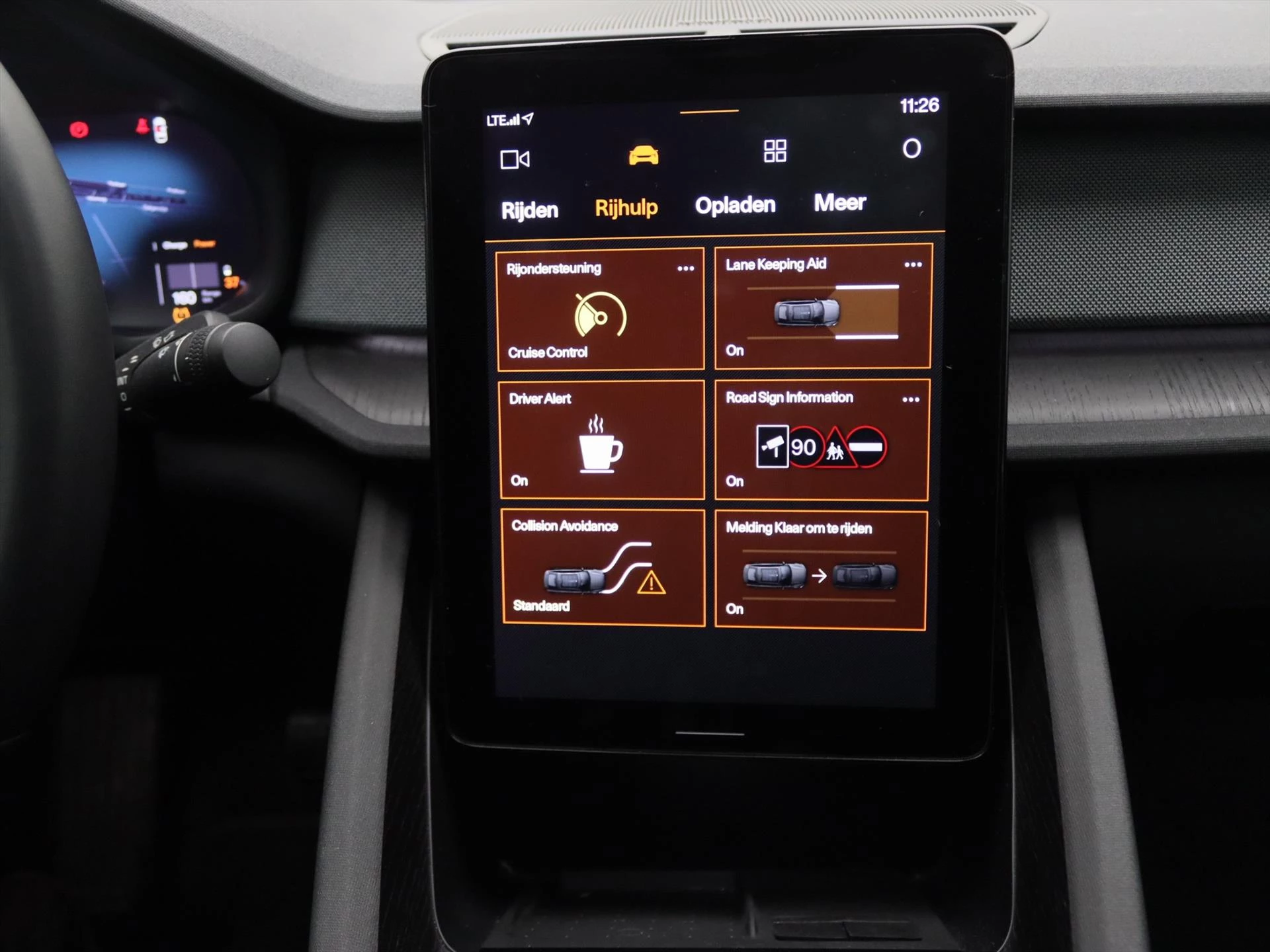 Hoofdafbeelding Polestar 2