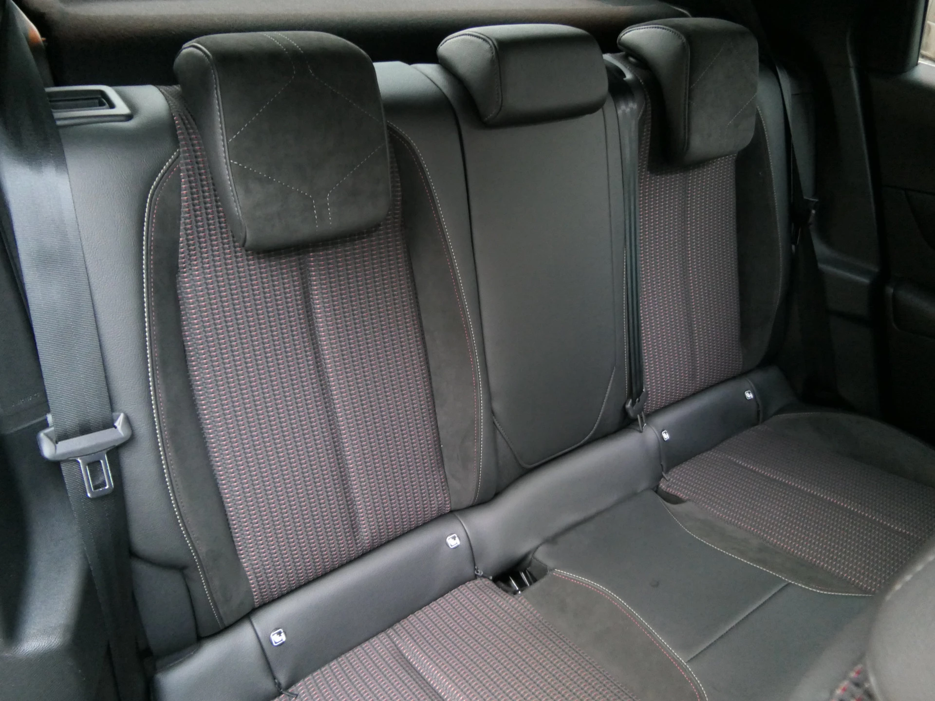 Hoofdafbeelding DS DS 3