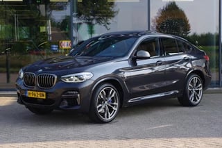 BMW X4 M40i 353 PK High Executive Edition, Panoramadak, Kuipstoelen, Trekhaak, 360 Camera