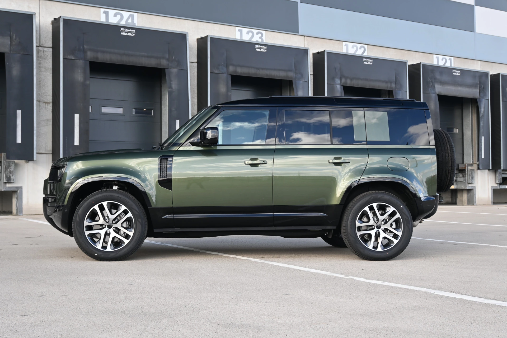 Hoofdafbeelding Land Rover Defender