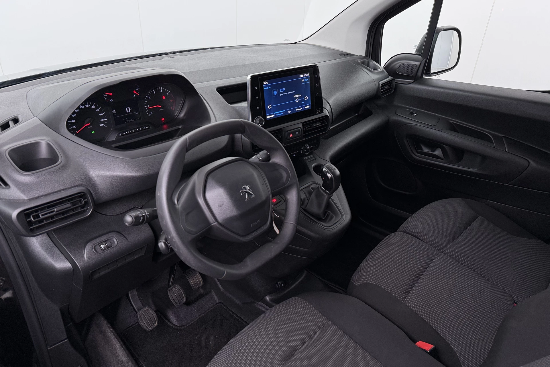 Hoofdafbeelding Peugeot Partner