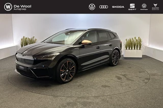 Hoofdafbeelding Škoda Enyaq iV Skoda Enyaq iV 80X 265pk Founders Edition Black | Lederen Bekleding, Achteruitrijcamera, Matrix LED Koplampen |