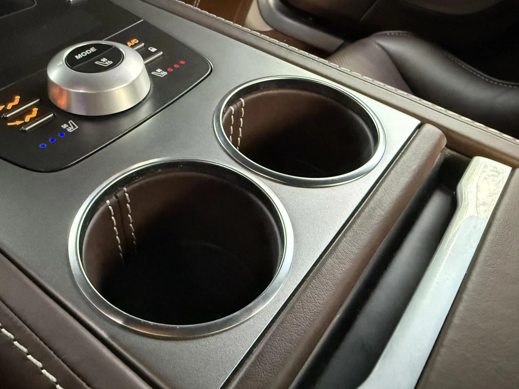 Hoofdafbeelding Aston Martin Rapide