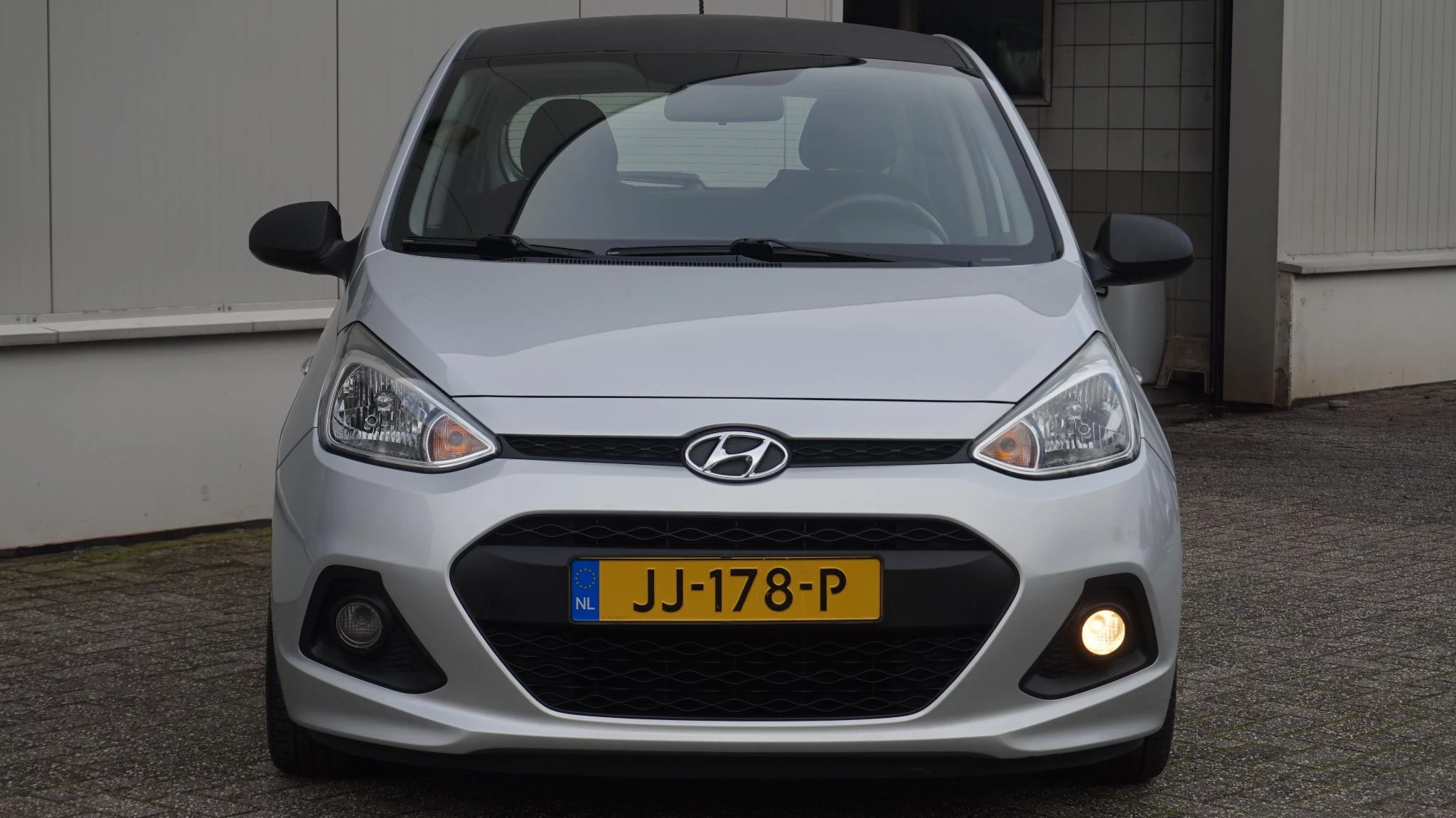 Hoofdafbeelding Hyundai i10
