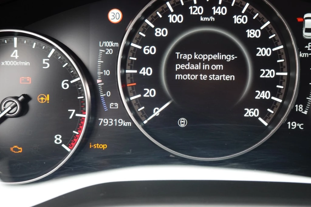 Hoofdafbeelding Mazda 3