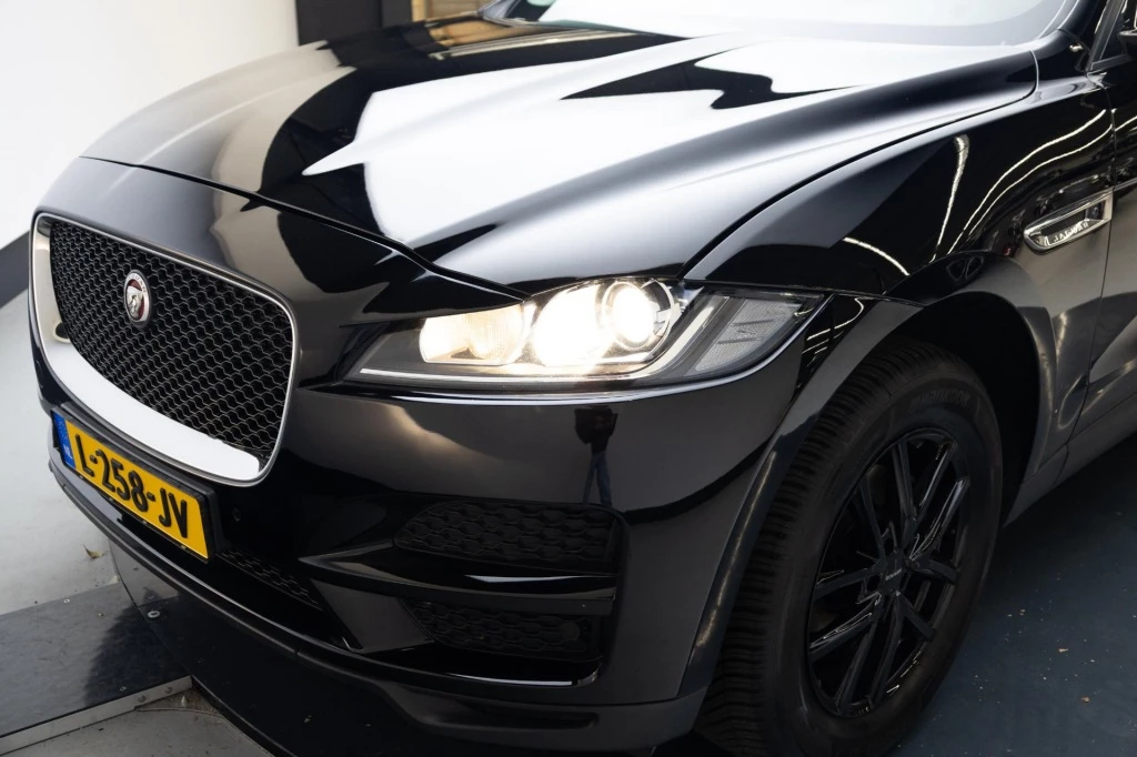 Hoofdafbeelding Jaguar F-PACE