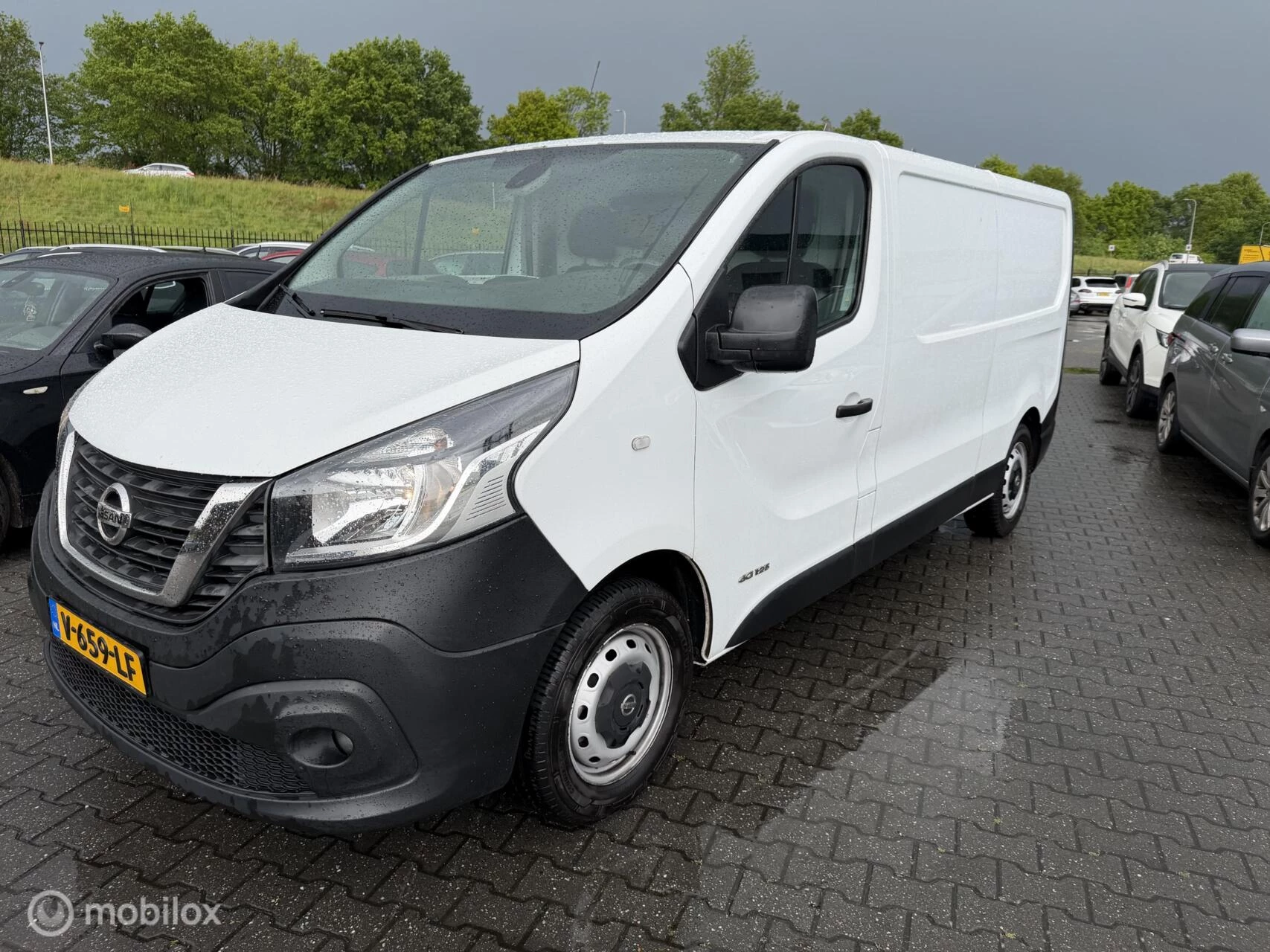 Hoofdafbeelding Nissan NV300