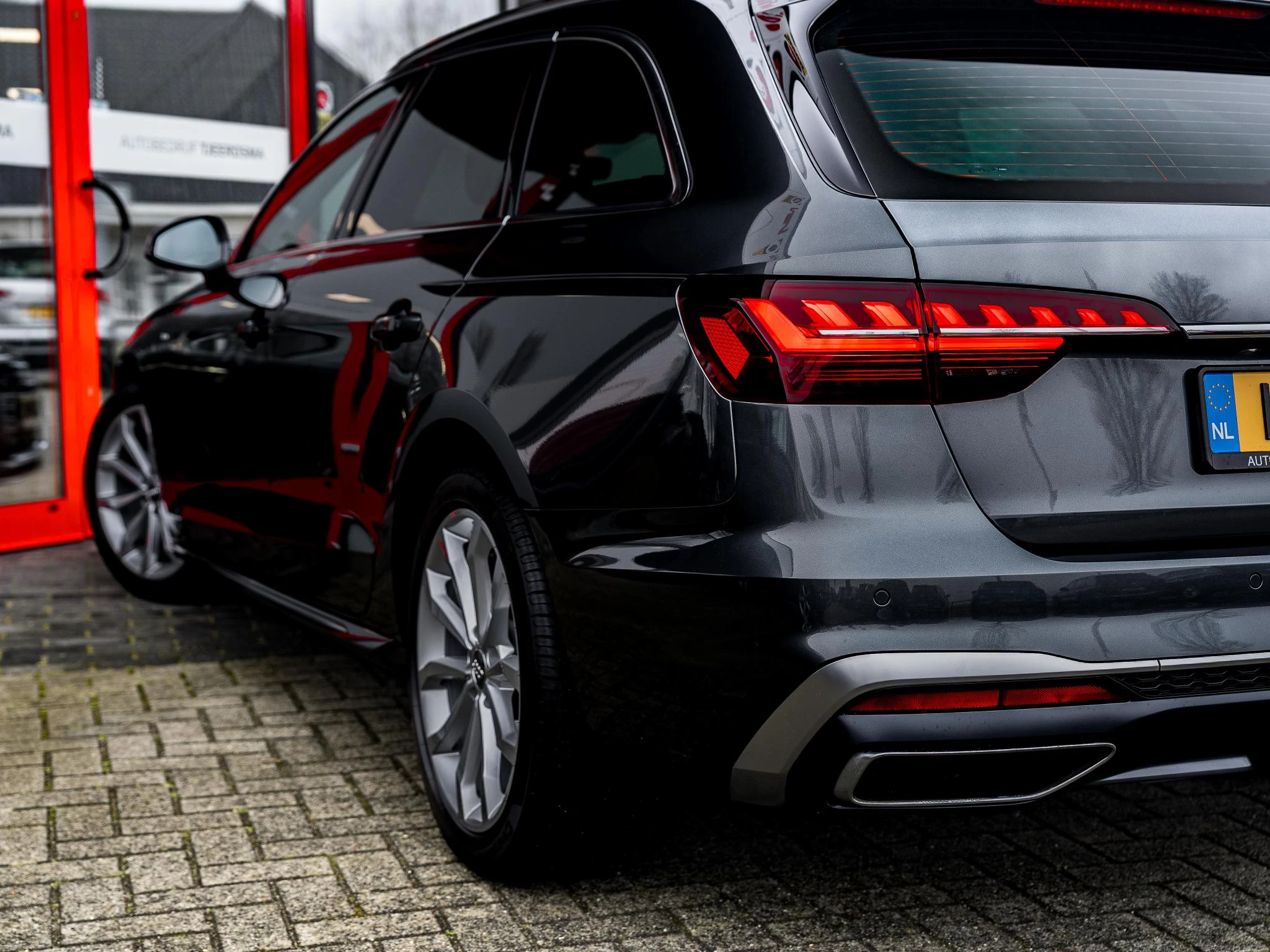 Hoofdafbeelding Audi A4