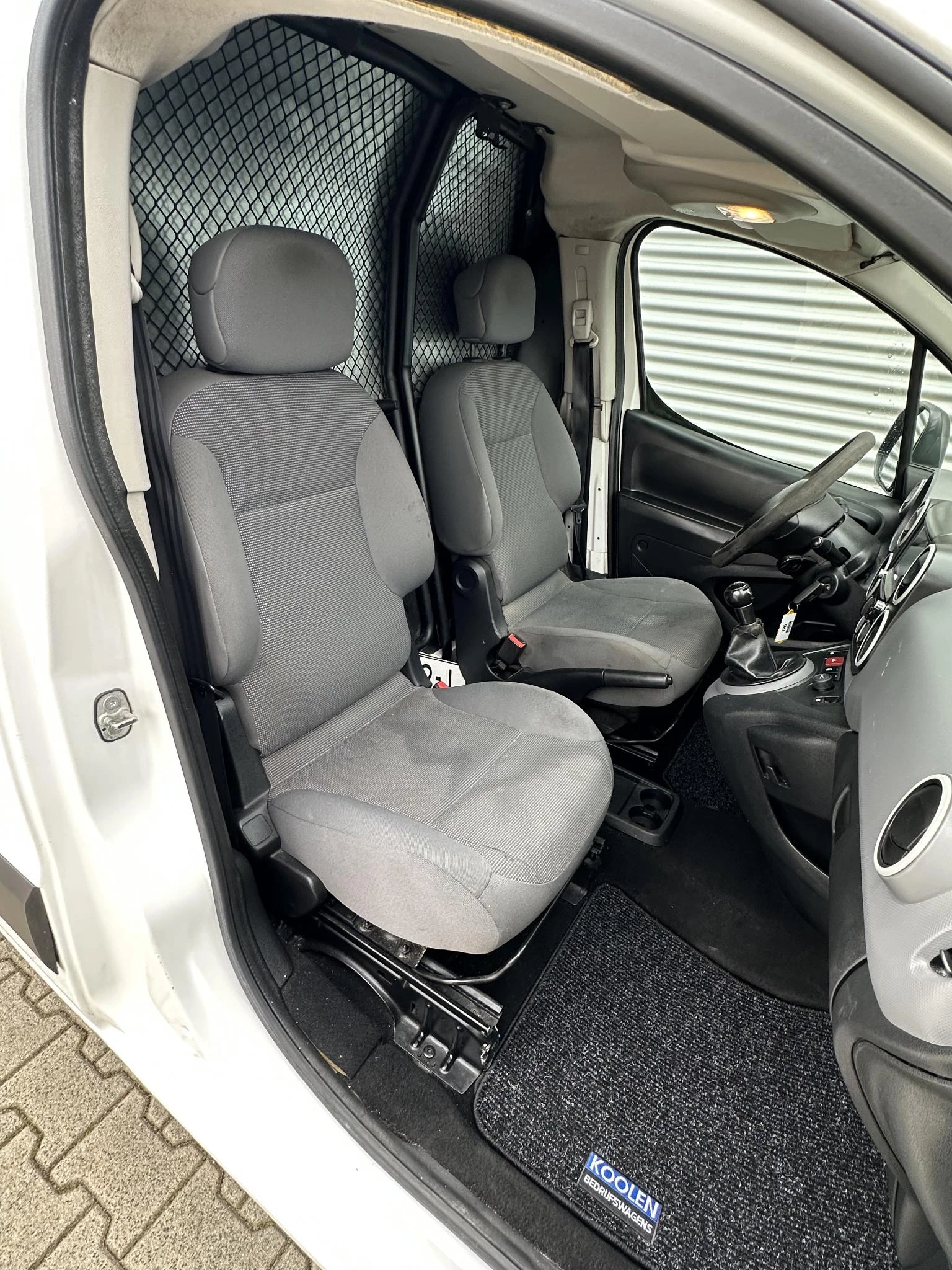 Hoofdafbeelding Peugeot Partner