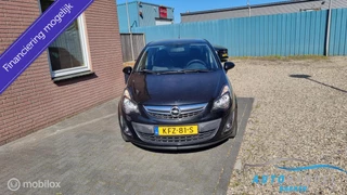 Opel Corsa 1.4-16V Cosmo 5drs , airco , sportvelgen