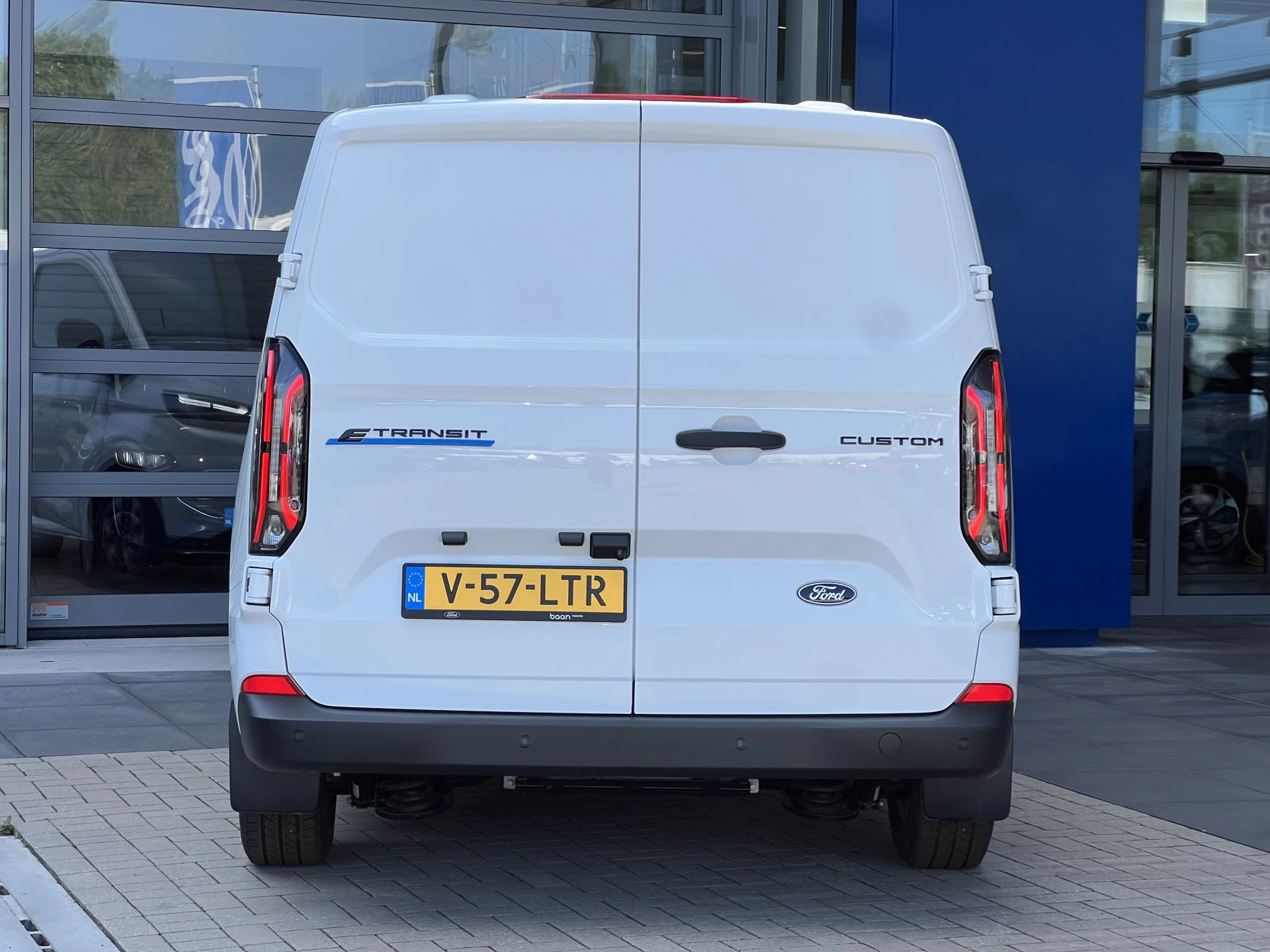 Hoofdafbeelding Ford E-Transit