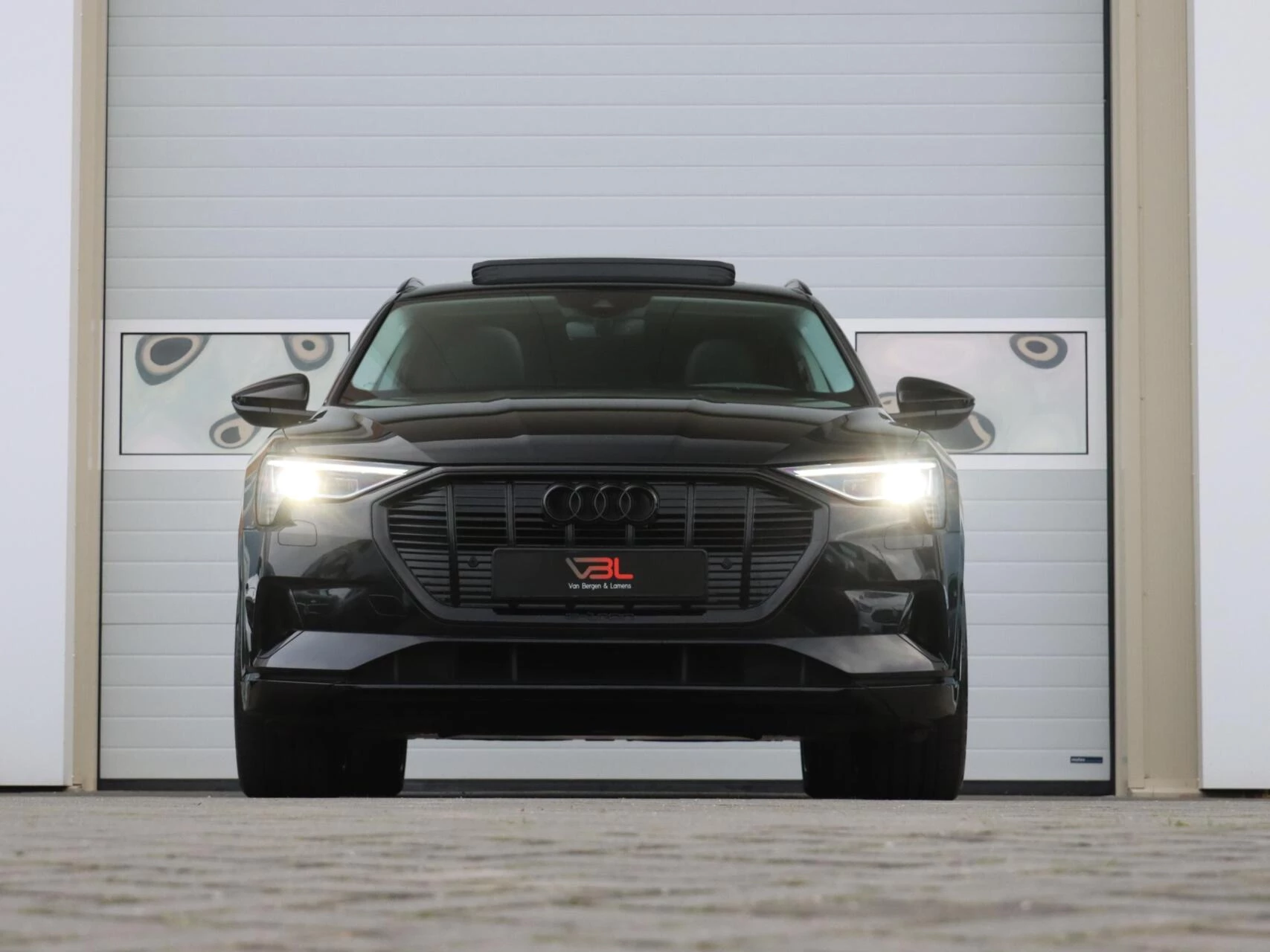 Hoofdafbeelding Audi e-tron