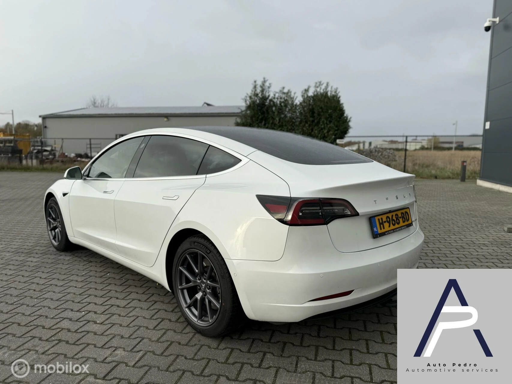 Hoofdafbeelding Tesla Model 3