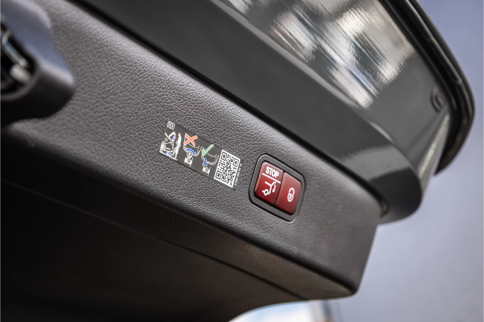 Hoofdafbeelding Mercedes-Benz EQS