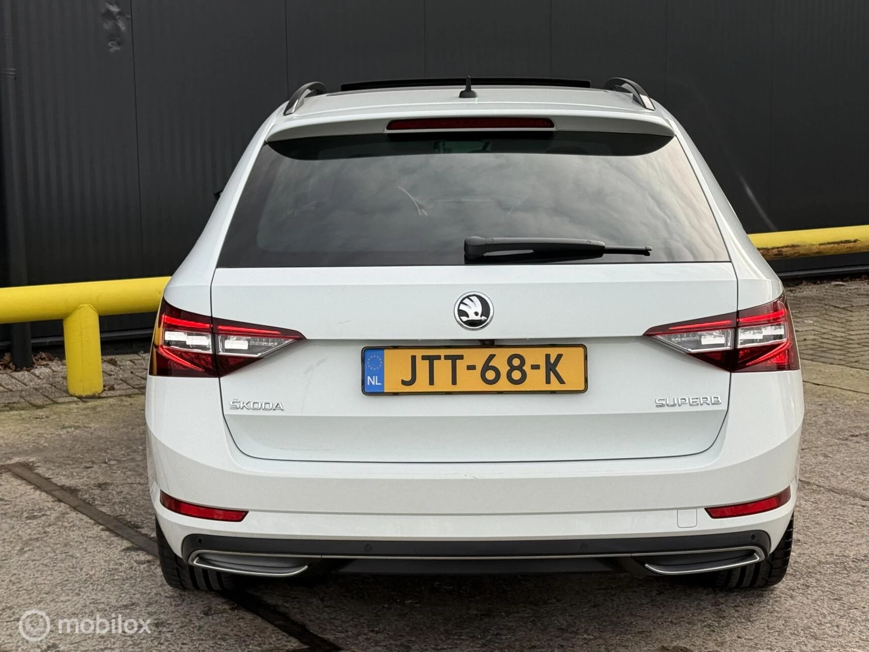 Hoofdafbeelding Škoda Superb