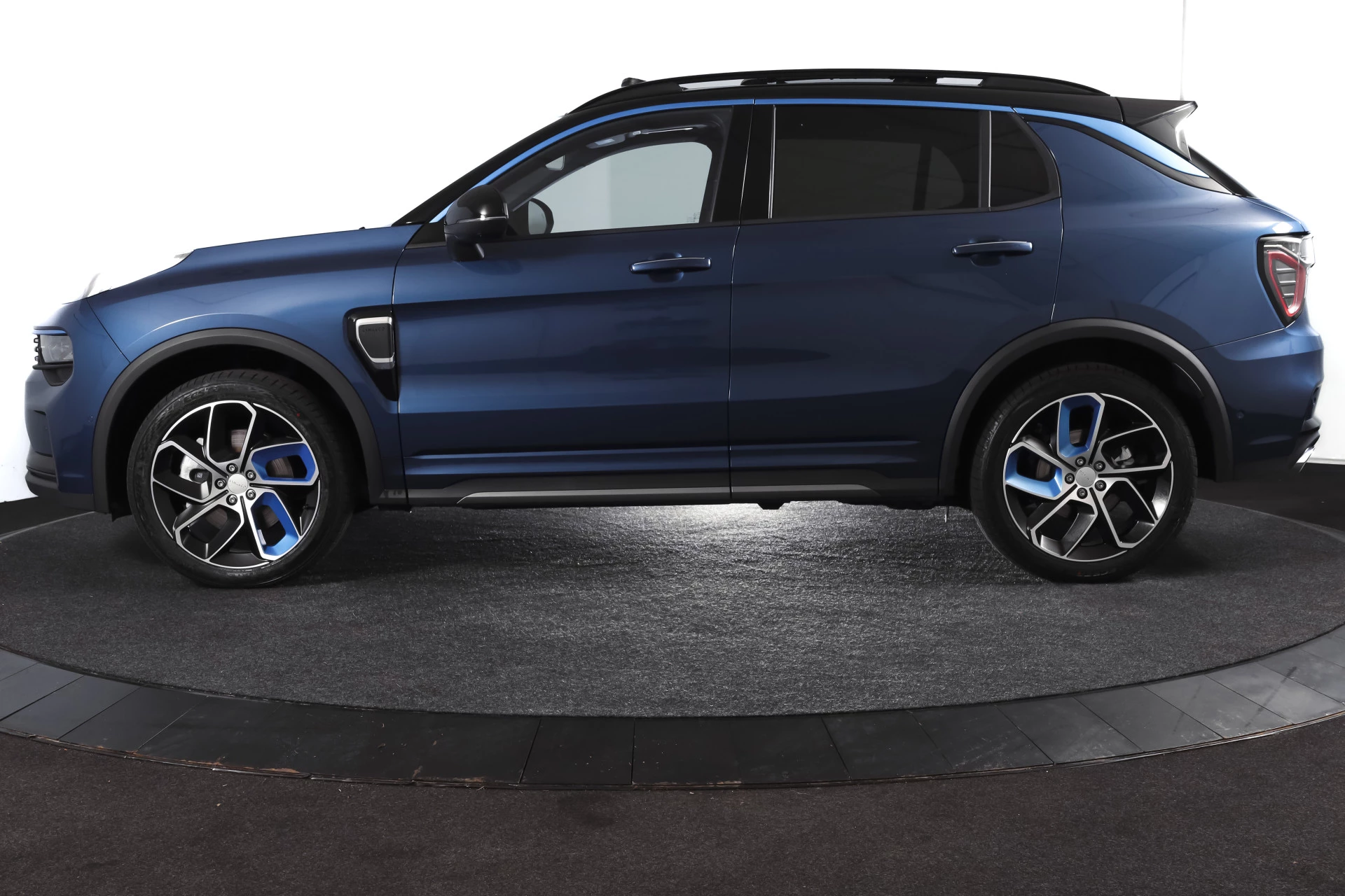 Hoofdafbeelding Lynk & Co 01