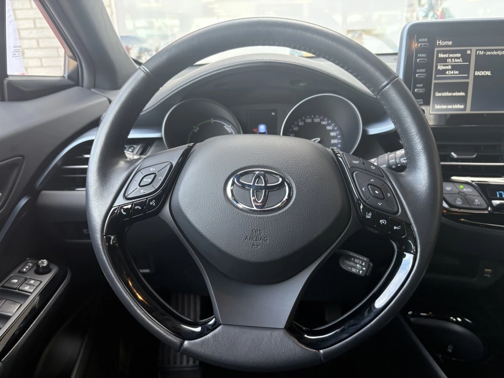 Hoofdafbeelding Toyota C-HR