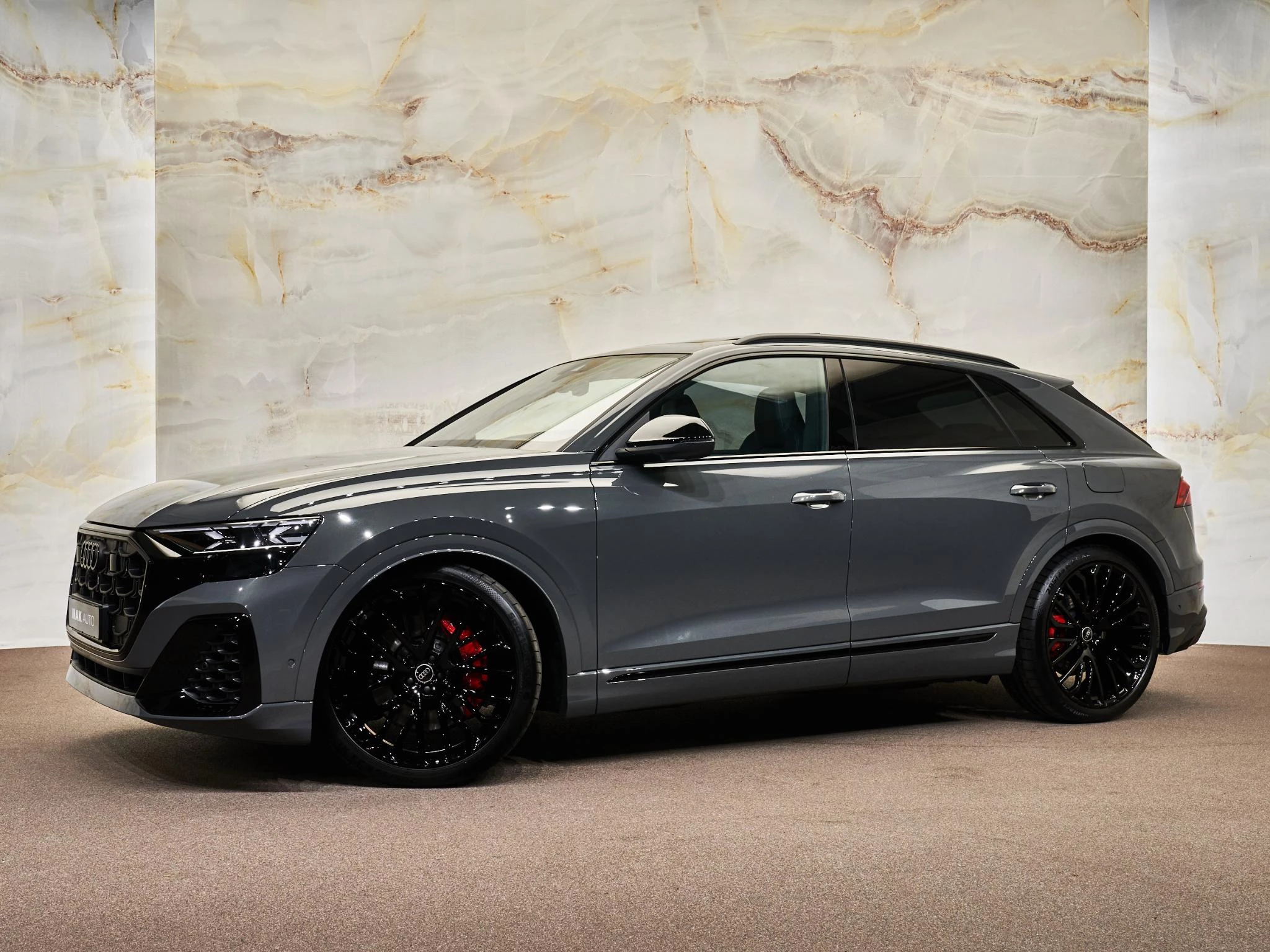 Hoofdafbeelding Audi Q8