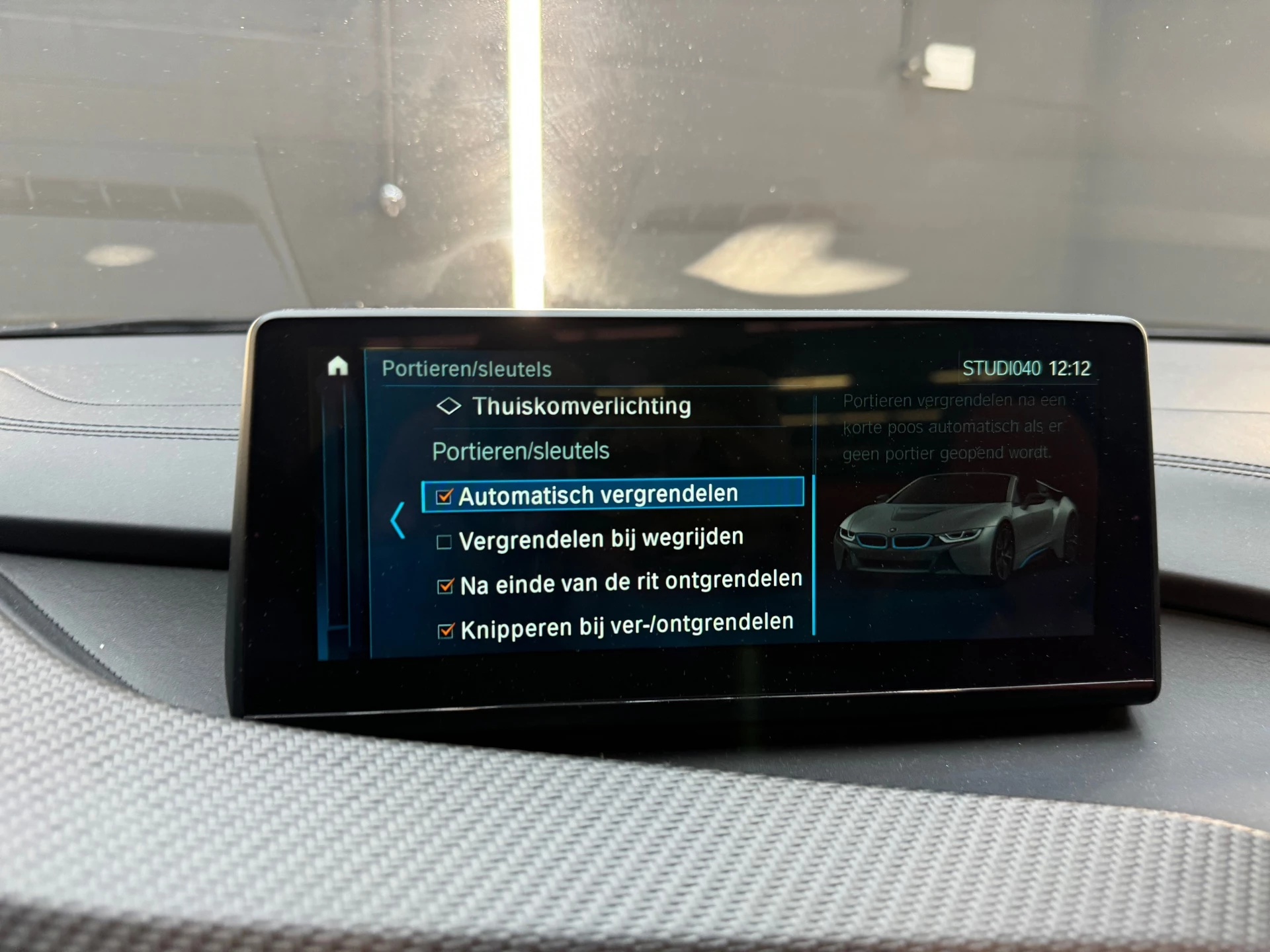 Hoofdafbeelding BMW i8