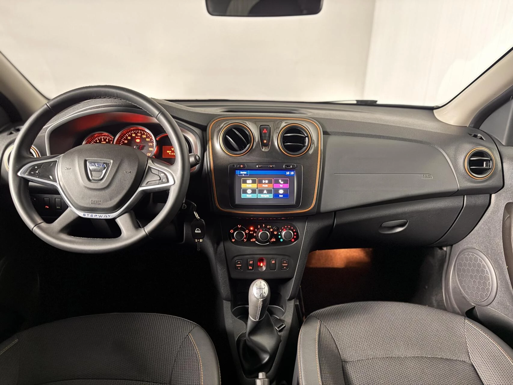 Hoofdafbeelding Dacia Logan