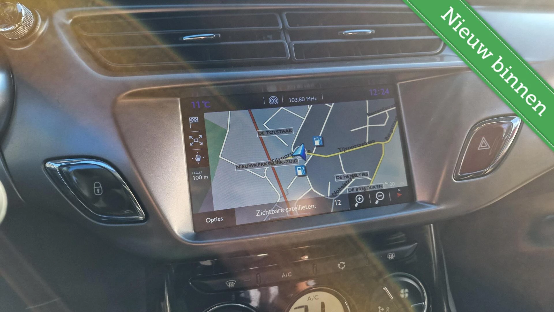 Hoofdafbeelding DS DS 3