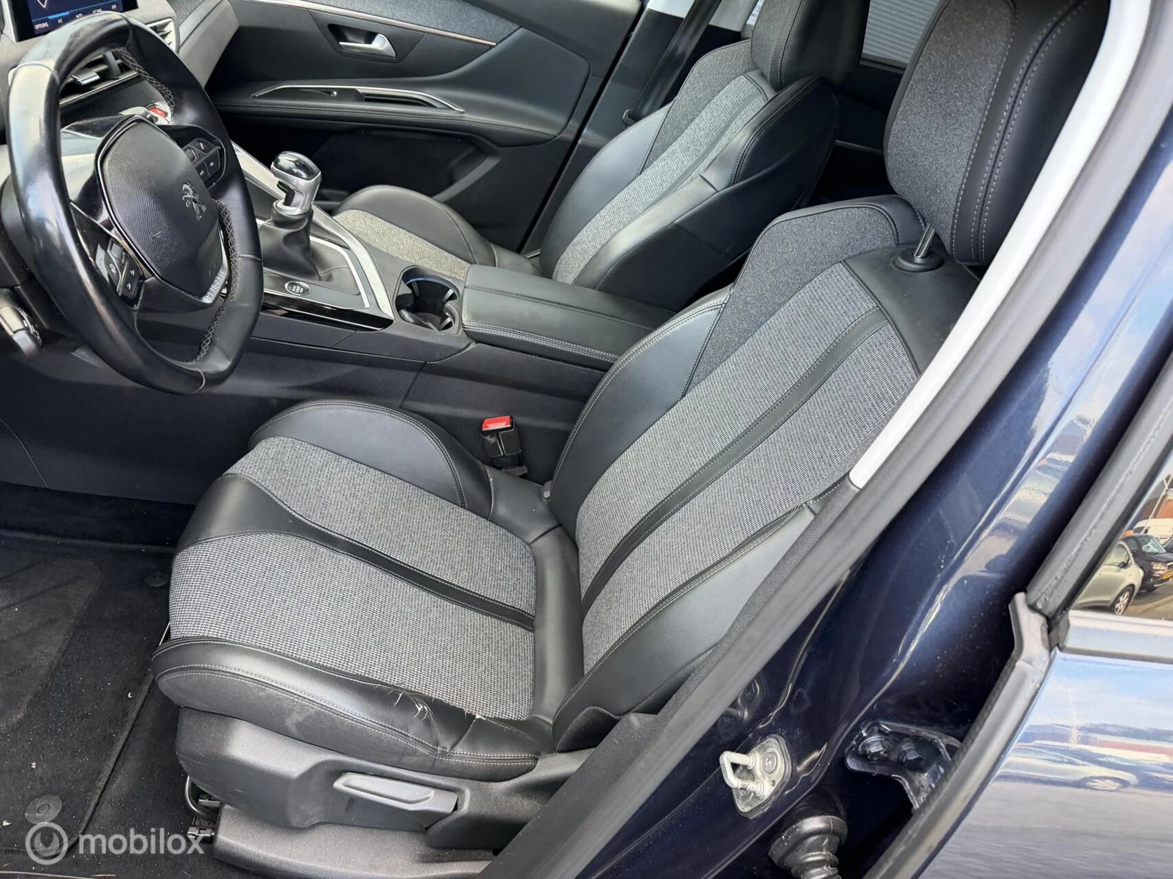 Hoofdafbeelding Peugeot 5008