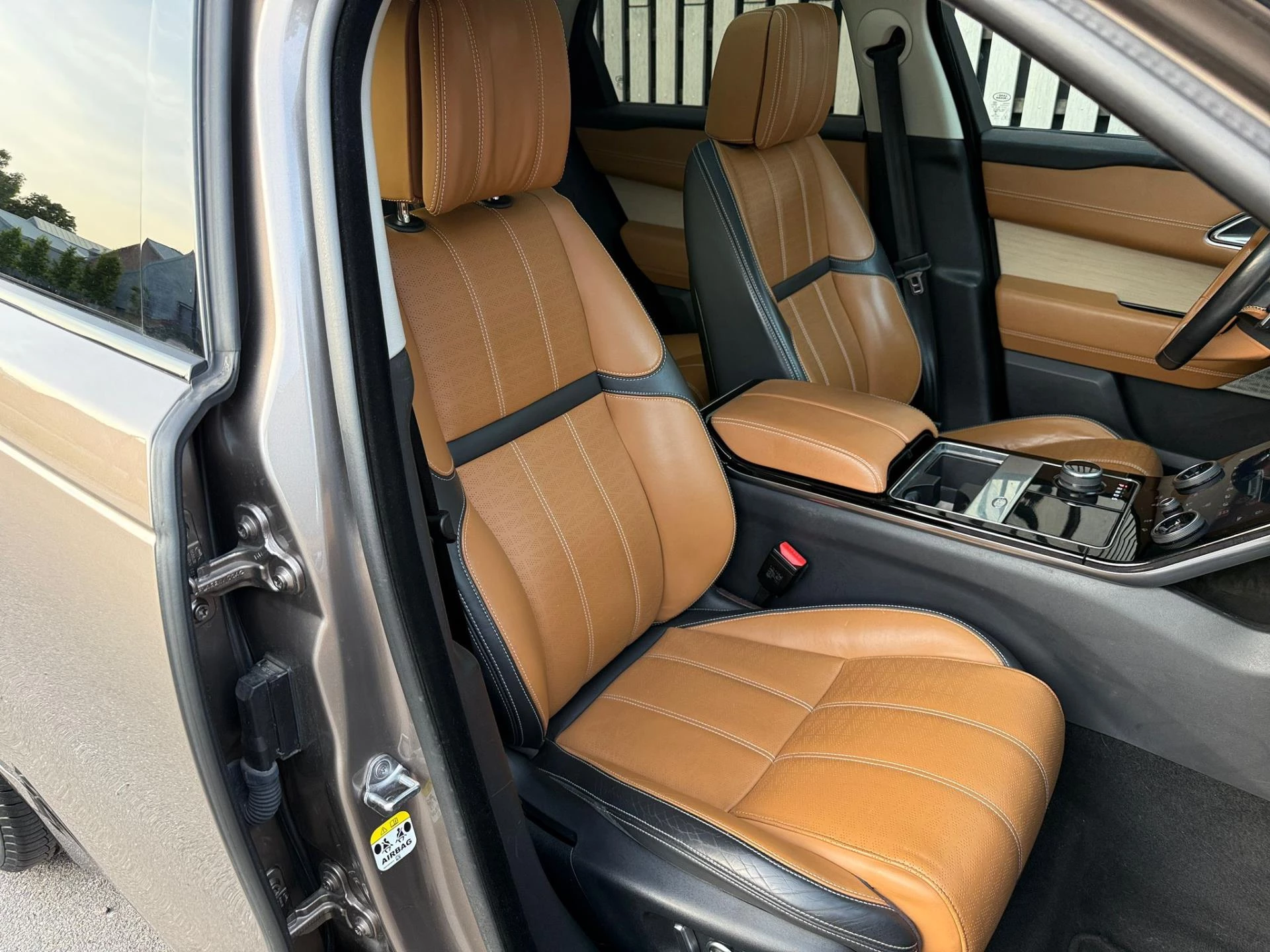 Hoofdafbeelding Land Rover Range Rover Velar