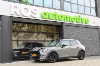 MINI Cooper Mini 1.5 | NAP! | PANO | PDC ACHTER |