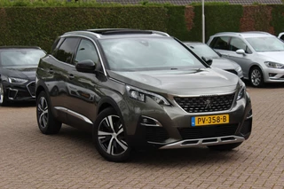Peugeot 3008 1.6 e-THP GT Line / Trekhaak / Panoramadak / Camera / Navigatie / 18'' / Keyless / DAB / Cruise Control