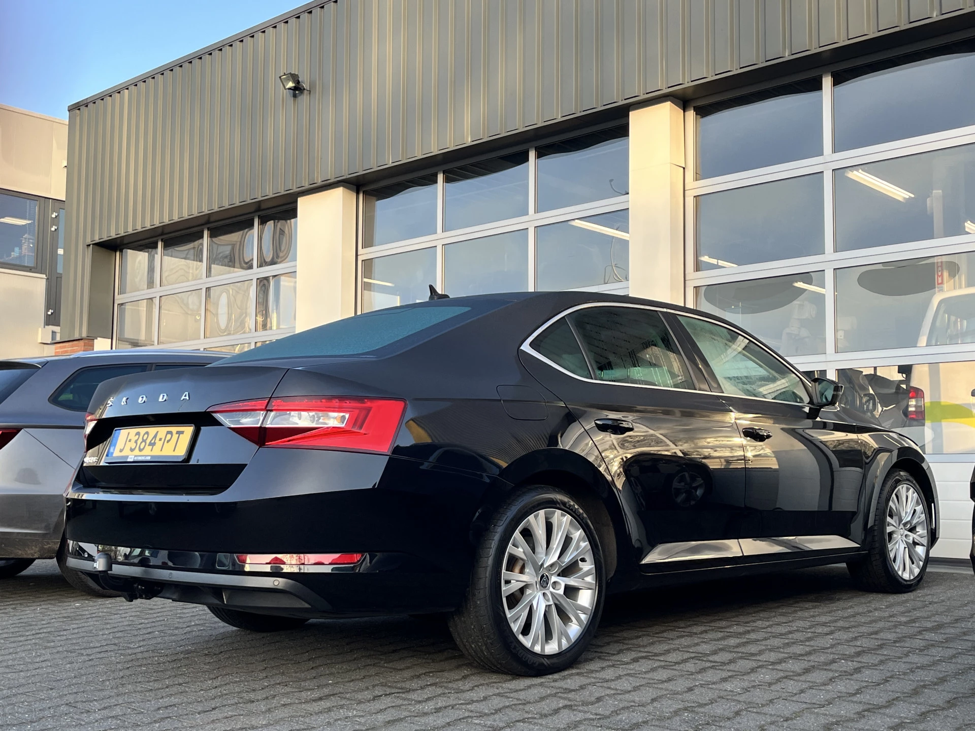 Hoofdafbeelding Škoda Superb