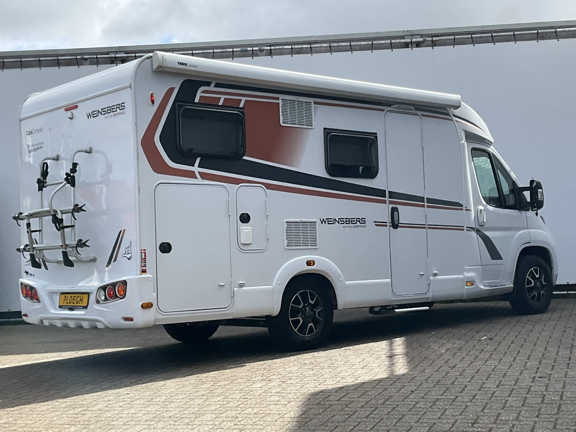 Hoofdafbeelding Weinsberg R57