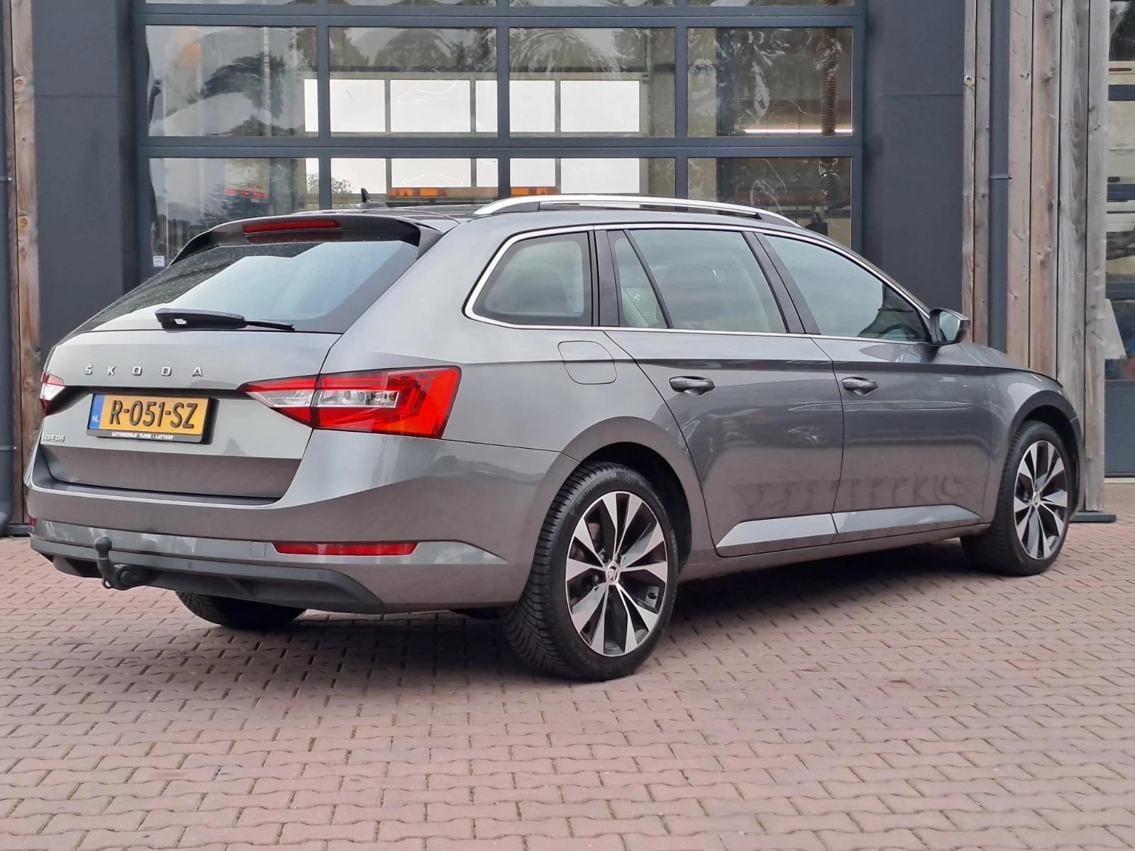 Hoofdafbeelding Škoda Superb