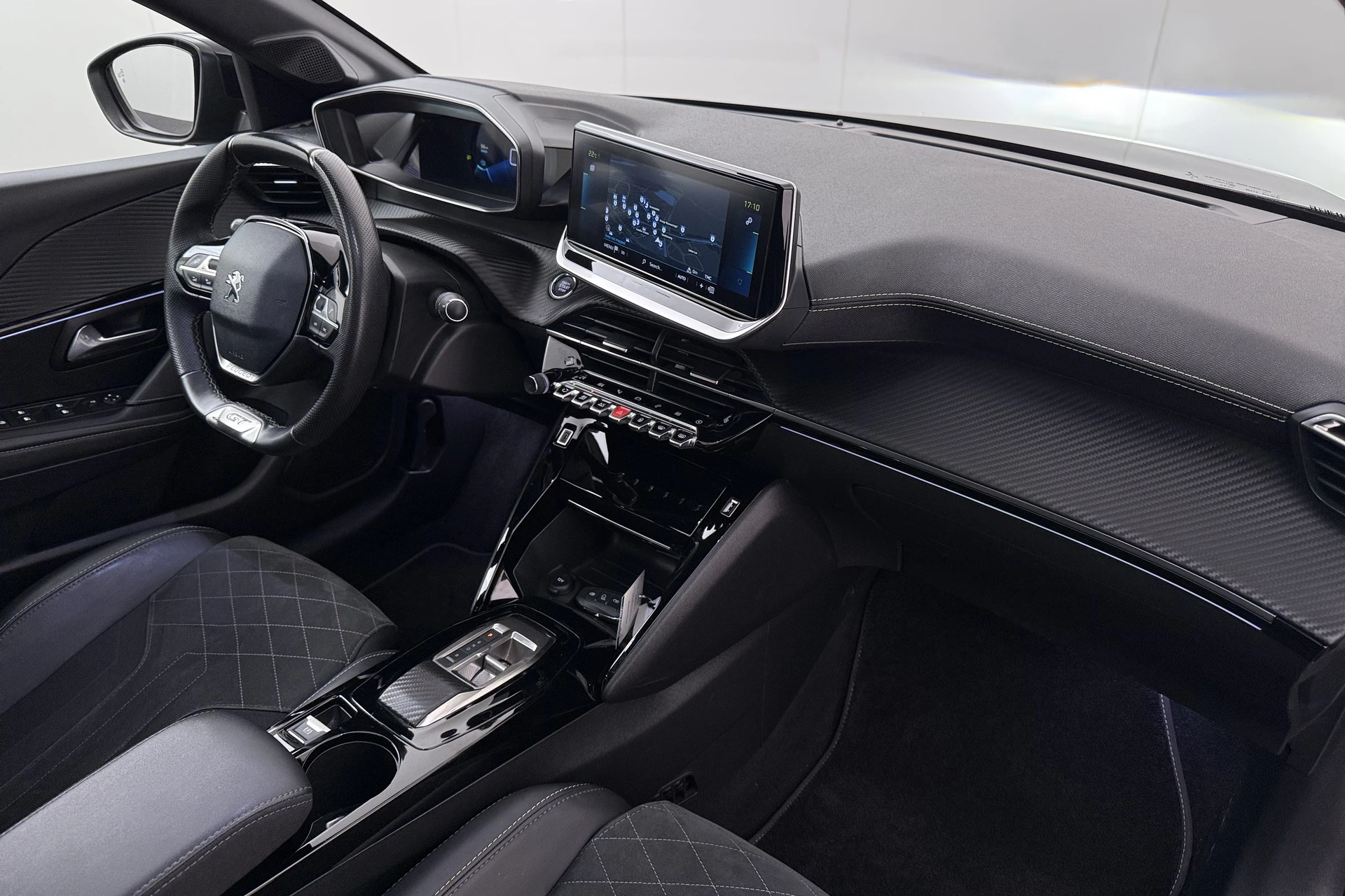 Hoofdafbeelding Peugeot e-208