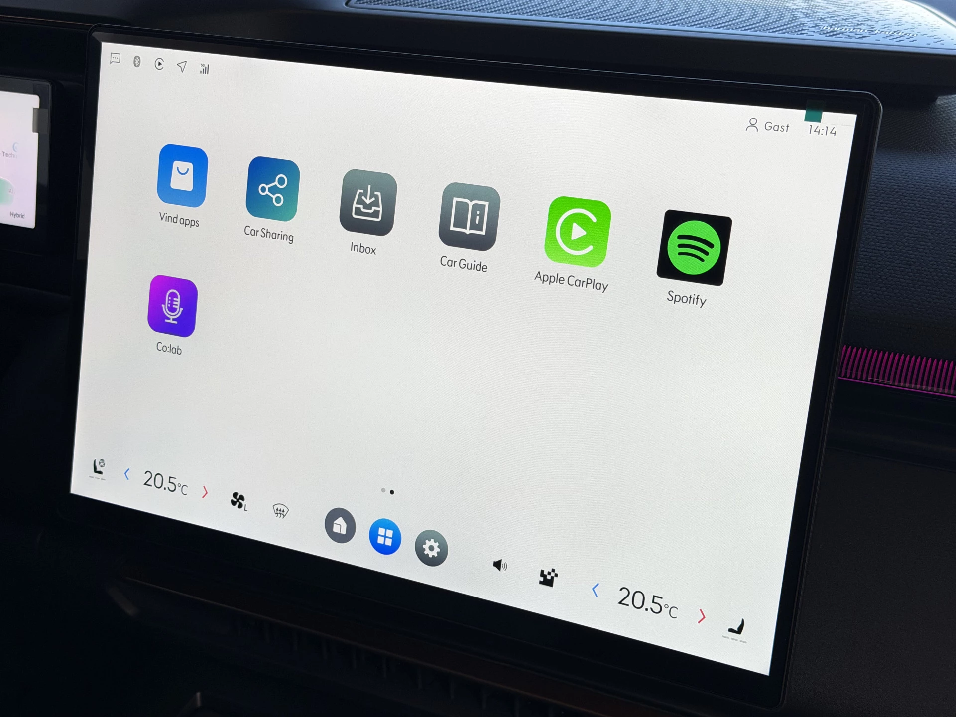 Hoofdafbeelding Lynk & Co 08