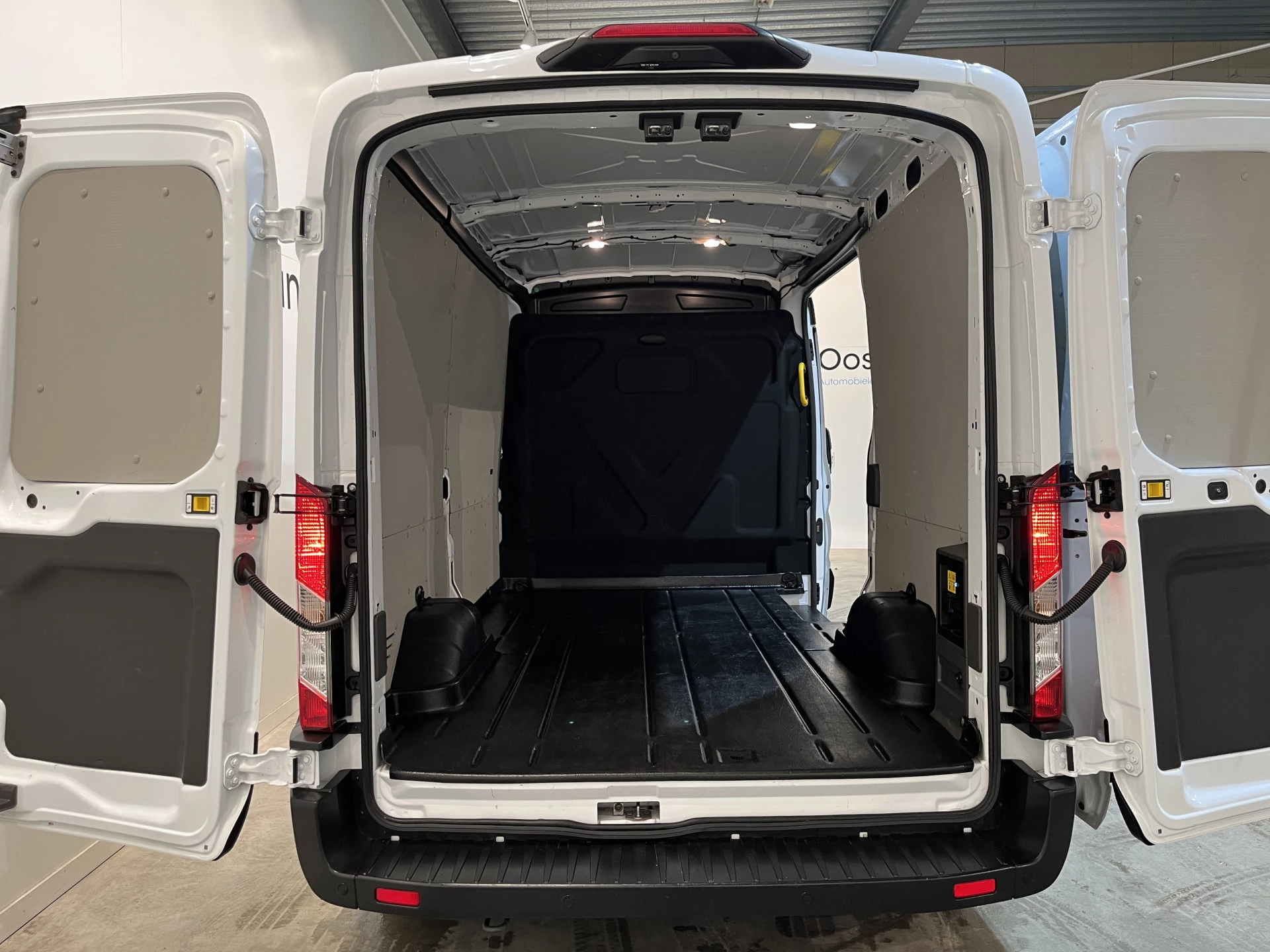 Hoofdafbeelding Ford E-Transit