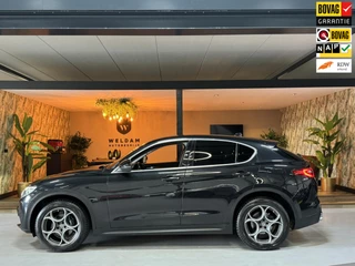 Hoofdafbeelding Alfa Romeo Stelvio Alfa Romeo Stelvio 2.0 T AWD Super Garantie 280 PK Memory StuurVW StoelVW Elek Achterklep Leder PDC Led Cruise Clima Navi Rijklaar
